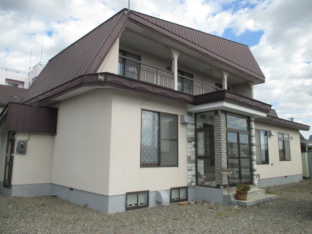 河東郡鹿追町東町2丁目6-22、6-33<br />中古住宅